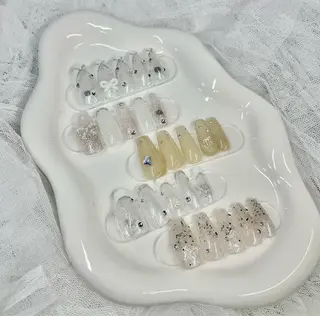 ネイル 鈴木 愛のネイルデザイン