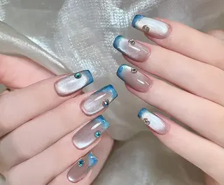 ネイル Pure&Rich Nailのネイルデザイン