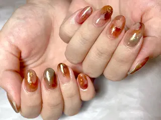 ショート カラー ネイル マツエク・マツパ illum hicariのネイルデザイン