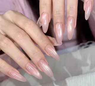 ネイル エリ🫧 nail池袋東口のネイルデザイン