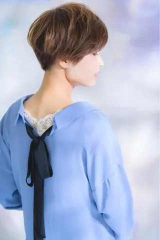 ショート カラー 星 沙織のヘアスタイル