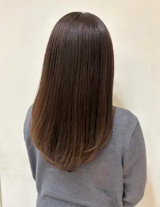 セミロング レナークルグラン 大浪　莉歩のヘアスタイル