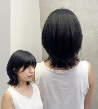 ミディアム 堀 綾花のヘアスタイル