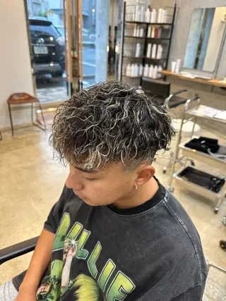 ショート カラー パーマ メンズ 倉持誠也 ショートスタイル特化のヘアスタイル
