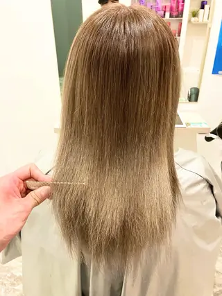 ミディアム カラー パーマ ブリーチ&ストレート 長谷川勇人のヘアスタイル