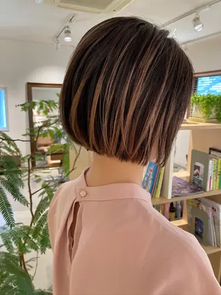 カラー Batta所属・坂上 岳のヘアスタイル