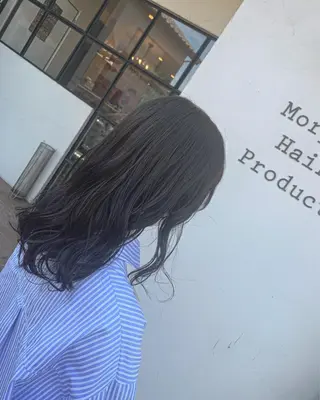 ロング カラー 井上 花音のヘアスタイル