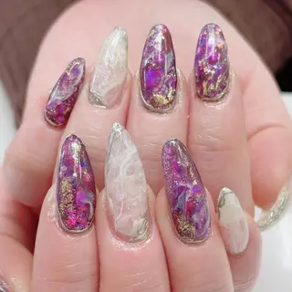 セミロング ネイル nailsalon 220momokaのネイルデザイン