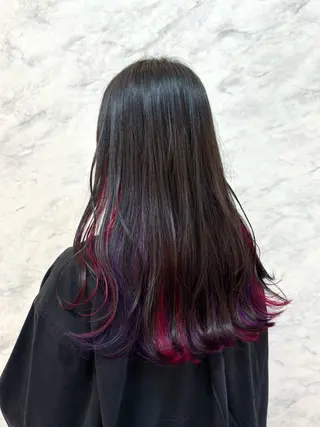 ロング 伊丹 晴香のヘアスタイル