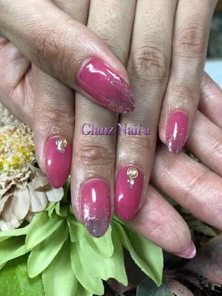 ネイル Glanz  Nail aのネイルデザイン