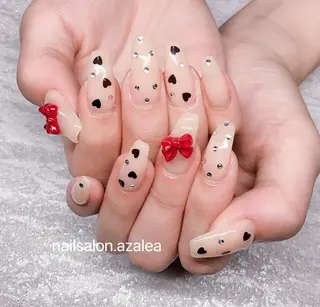 ネイル R inのネイルデザイン