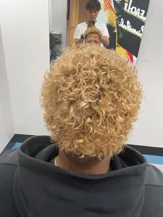 メンズ ブリーチ守口 rikiyanのヘアスタイル