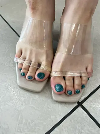 ネイル 個性派ネイル 🌼 ハルカ ♡の眉毛・アイブロウイメージ