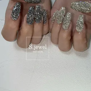 ネイル S. JEWELのネイルデザイン