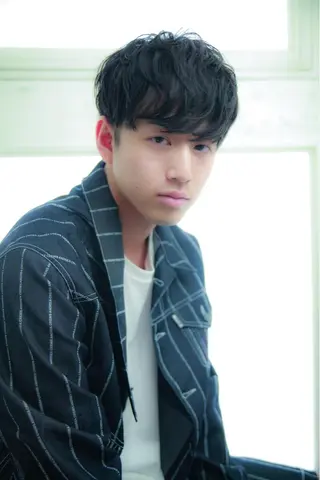 パーマ メンズ メンズ特化パーマ職人 黒川真伍のヘアスタイル