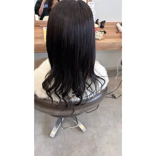 カラー 阿部 美咲のヘアスタイル