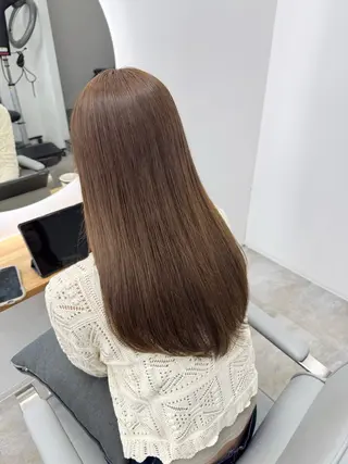 ロング レイヤーカット ベージュ/KANAのヘアスタイル