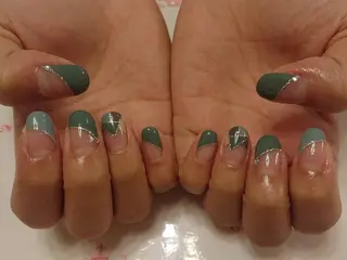 ネイル ネイルリボン 受付スタッフのネイルデザイン