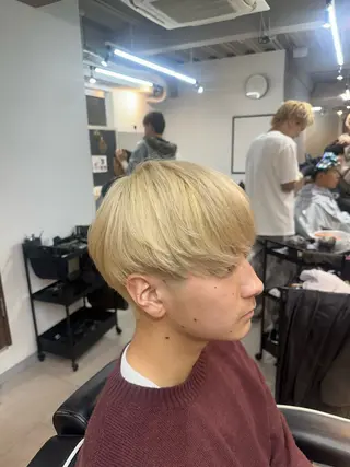 カラー 律喜/パーマ /メンズ/フェードのヘアスタイル