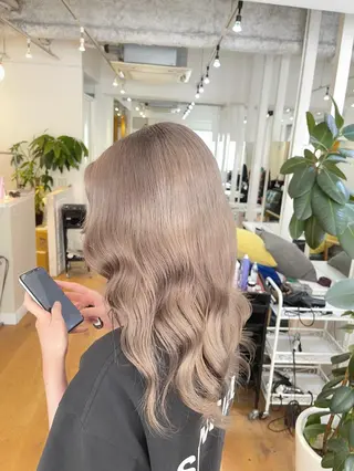 ミディアム 水原　悠吾 ELISS　ブリーチのヘアスタイル