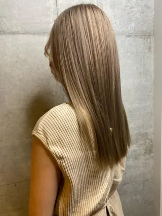 ロング カラー 💛ブリーチカラー /ブリーチ縮毛💛のヘアスタイル