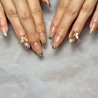 ネイル Reflection marikoのネイルデザイン