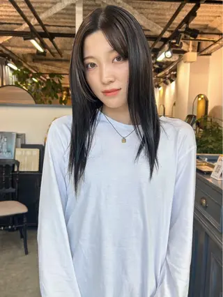 ロング カラー 木村 陽菜のヘアスタイル