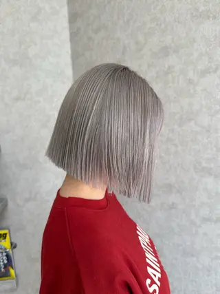 ショート カラー Rio/ヘアセット/ ハイトーンカラーのヘアスタイル