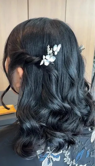 ミディアム ヘアアレンジ arika もえのヘアスタイル