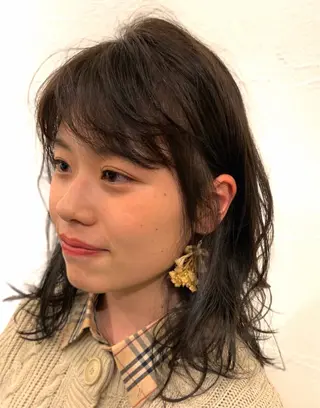ミディアム カラー パーマ HARUKI💐笹塚 インナーカラーのヘアスタイル