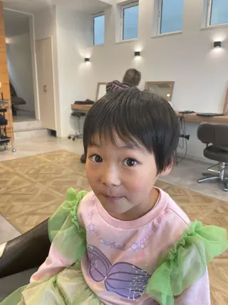 ショート キッズ やまこし 美裕樹のヘアスタイル