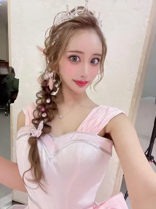 ロング ヘアアレンジ HairSet Salon Kのヘアスタイル