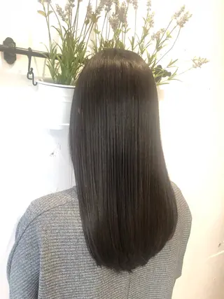 ロング 高澤 まなみのヘアスタイル