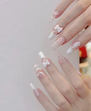 ネイル D-BEAUTY Nailsalonのネイルデザイン