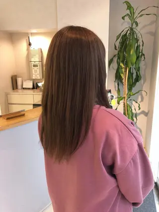 セミロング 阿部 美咲のヘアスタイル