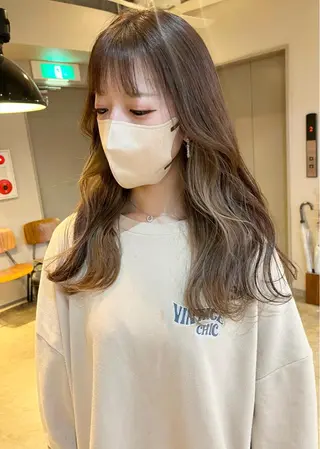 セミロング カラー 🩷ハイトーン透明感 レイヤー🩷ユリカのヘアスタイル
