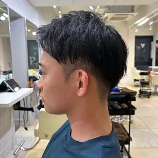 メンズ ハイトーン×推し カラー💫Miyuのヘアスタイル