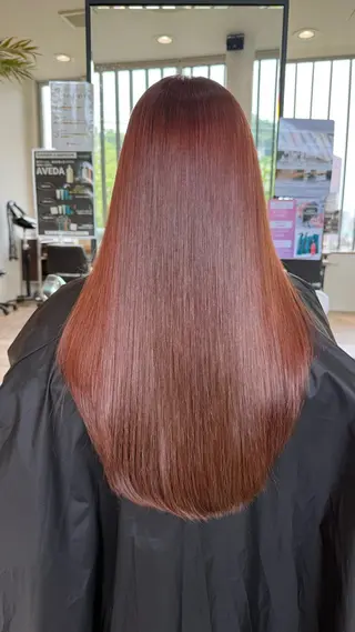 カラー 河野 愛華のヘアスタイル