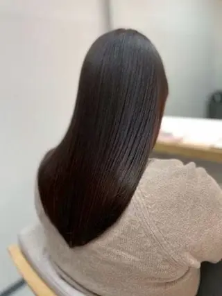 ロング vetica所属・いちかわ ちなのヘアスタイル