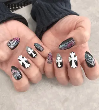 ネイル Lilly Co.のネイルデザイン