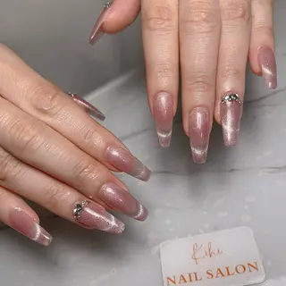 ネイル 💕鈴木ユリ パラジェル/オフ無料のネイルデザイン