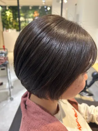 ショート カラー 玉田 千智のヘアスタイル