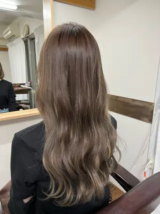 ロング カラー 🌈アイスアウト🌈 Mahoのヘアスタイル