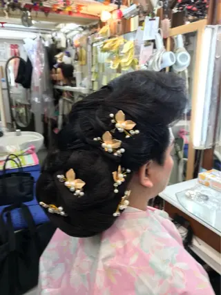 ヘアアレンジ 上辻 博司のヘアスタイル