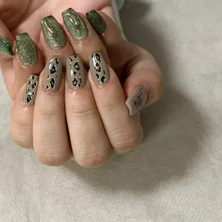 ネイル S. JEWELのネイルデザイン