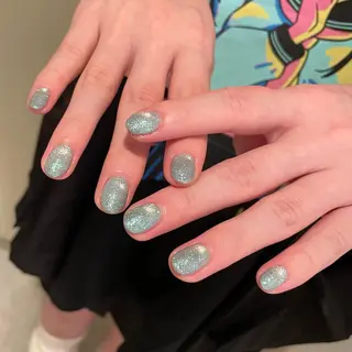 ネイル Atelier  Sii所属・Ami 🦥のネイルデザイン