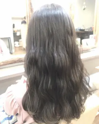 ロング カラー 【mokuオーナー】 ちはるのヘアスタイル