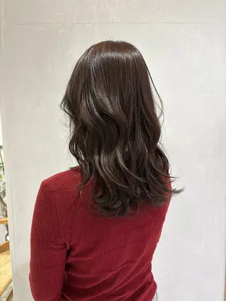 ロング 小林 篤滋郎のヘアスタイル