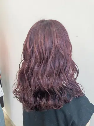 カラー ハイトーンエフェクト ブリーチいち丸のヘアスタイル