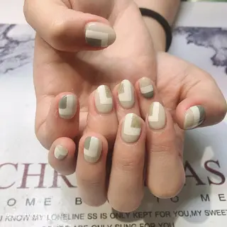 ネイル ガレンドウ 白澤 愛子のネイルデザイン